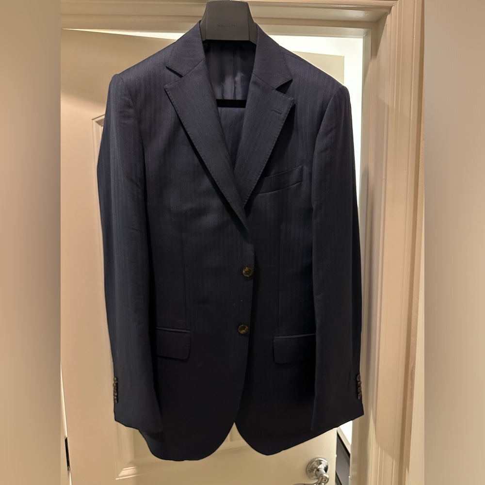 Suitsupply Livorno Blue Herringbone pure wool super 110’s 40L suit